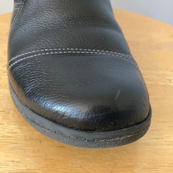 Clark’s Ultimate Comfort Collection Black Shoe - Picture 7 of 7